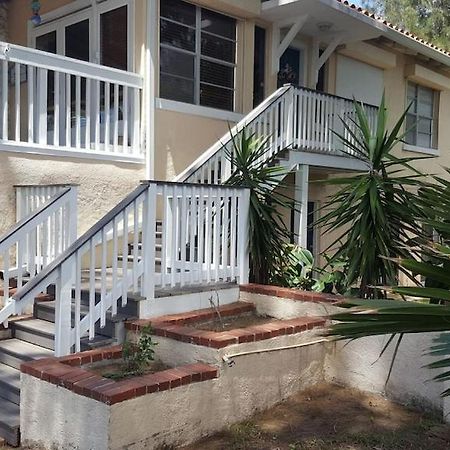 Spacious Beach House Unit,Beautifully Furnished 2 Bed 2Bath./2Min.Walk To Beach Clearwater Beach Exterior foto