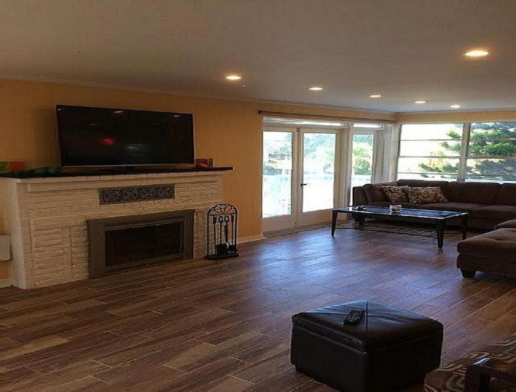 Spacious Beach House Unit,Beautifully Furnished 2 Bed 2Bath./2Min.Walk To Beach Clearwater Beach Exterior foto
